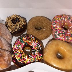 Kyle Donuts