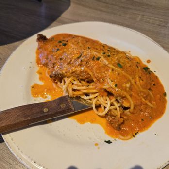 RANGE kitchen & tap - Chicken parm with spaghetti-so good - New American Near Me - Roseville, California RANGE kitchen & tap - Chicken parm with spaghetti-so good - New American Near Me - Roseville, California