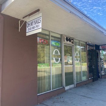 Oh My Nails - Outside - Nail Salons Near Me - Hayward, California