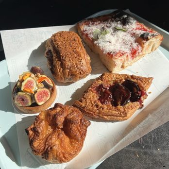 Machine Shop  - Fig tart, brassica + smoked cheddar danish, tomato bread, kouign amann, & stone fruit danish - Desserts Near Me - Philadelphia, Pennsylvania