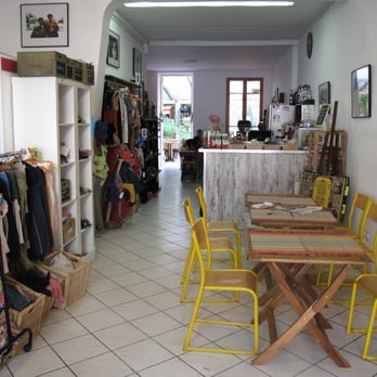 Pouce - pouce - Tea Rooms Near Me - Marseille, 13 Pouce - pouce - Tea Rooms Near Me - Marseille, 13