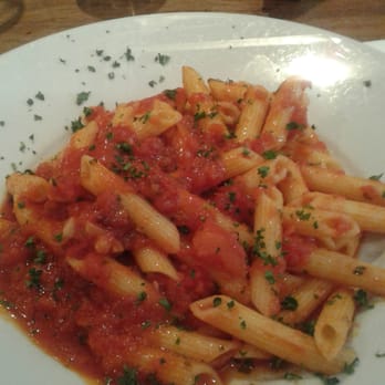 Fuxia - Penne arrabiata. - Italian Near Me - Paris, 75