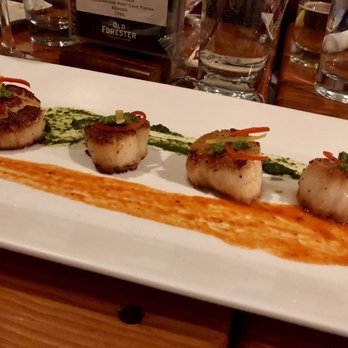 Main Street Bourbon Room - Scallops - Bars Near Me - Green Bay, Wisconsin