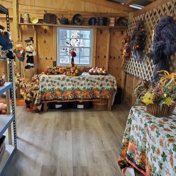 Walden Farm - Attraction Farms Near Me - Smyrna, Tennessee Walden Farm - Attraction Farms Near Me - Smyrna, Tennessee