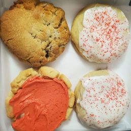 Chocolate Chip Cookie