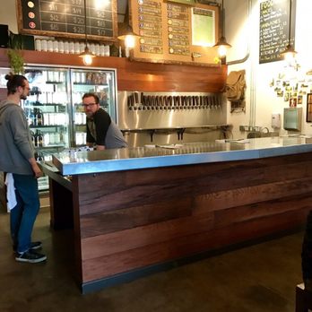 Fieldwork - Bar - Breweries Near Me - Sacramento, California Fieldwork - Bar - Breweries Near Me - Sacramento, California