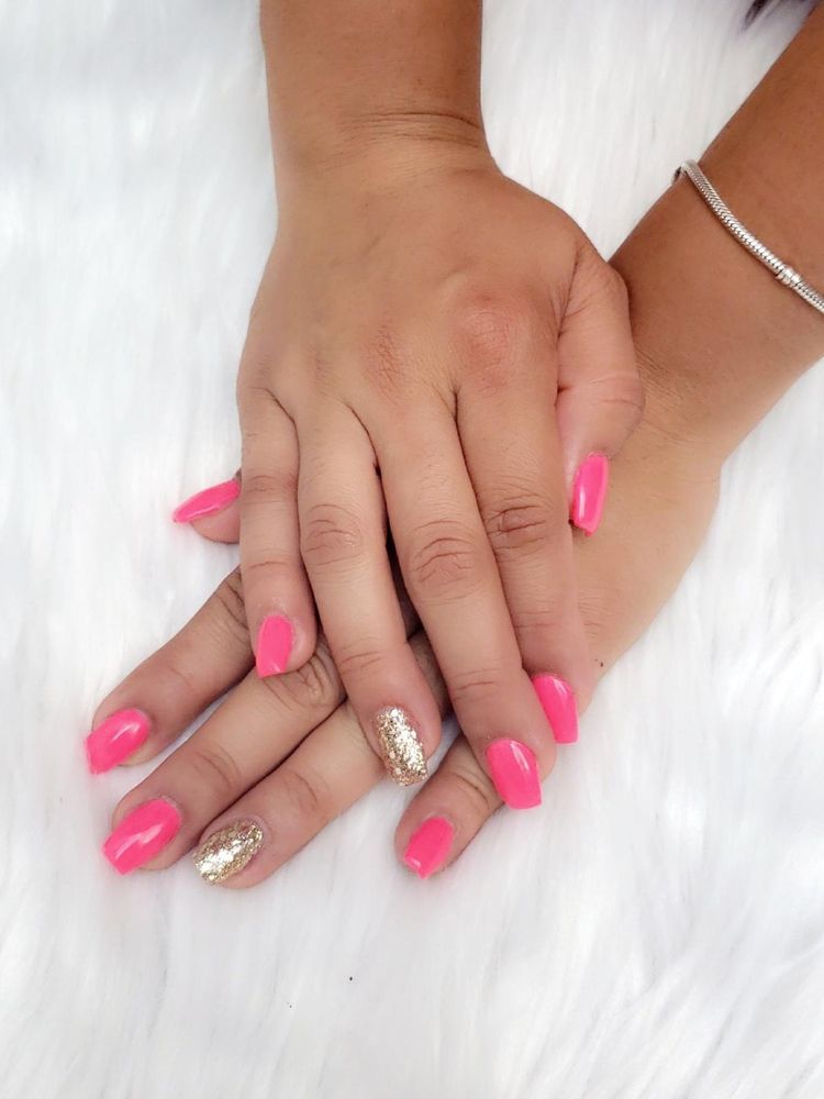 UNIQUE PRO NAILS Updated August 2024 49 Photos 2338 Merrick Rd