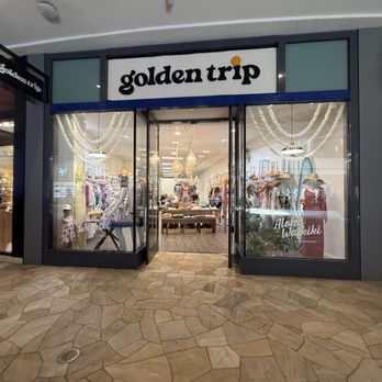 Golden Trip - Storefront - Women's Clothing Near Me - Honolulu, Hawaii Golden Trip - Storefront - Women's Clothing Near Me - Honolulu, Hawaii