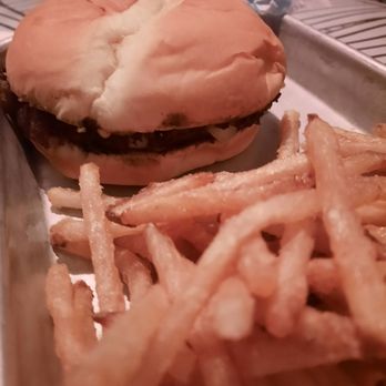 familyfriend - Burger - Guamanian Near Me - Seattle, Washington familyfriend - Burger - Guamanian Near Me - Seattle, Washington