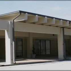 Lilburn Elementary School - Lilburn elementary front building