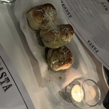MA'S Italian Kitchen - Garlic knots - Italian Near Me - Burbank, California MA'S Italian Kitchen - Garlic knots - Italian Near Me - Burbank, California