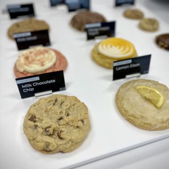 Crumbl - Broadcasting Square - This Week's Selection - Bakeries Near Me - Reading, Pennsylvania