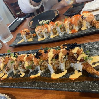 Sushi Paradise - K Street Roll Double Tuna - Sushi Bars Near Me - Sacramento, California