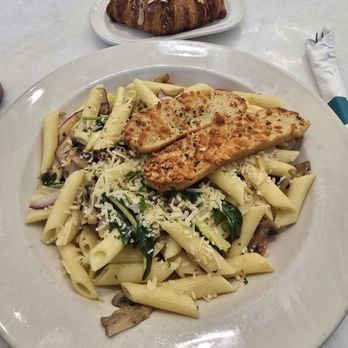 One Twelve Caffe - Veggie pasta and almond croissant - Coffee & Tea Near Me - Downey, California One Twelve Caffe - Veggie pasta and almond croissant - Coffee & Tea Near Me - Downey, California