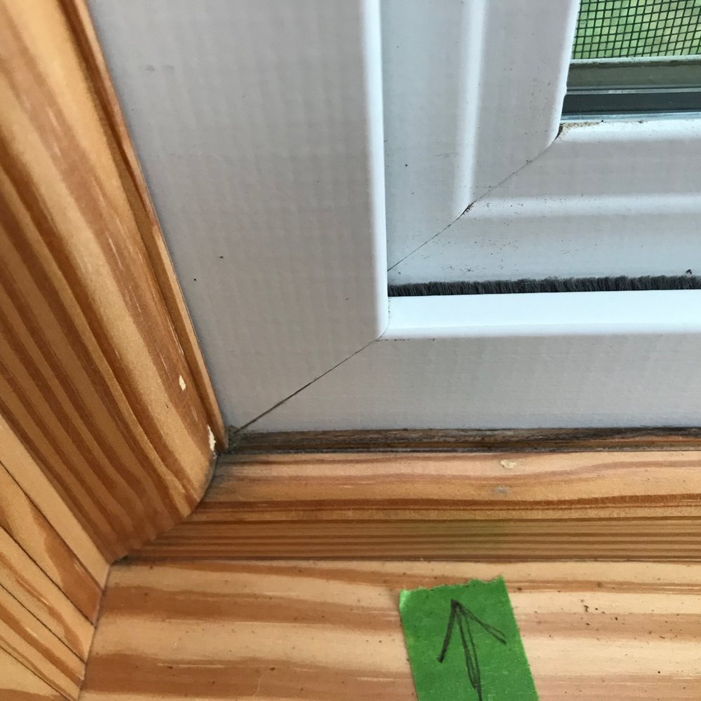 Brady-Built Sunrooms - An example of the water stain on wood below the window. - General Contractors Near Me - Auburn, Massachusetts Brady-Built Sunrooms - An example of the water stain on wood below the window. - General Contractors Near Me - Auburn, Massachusetts