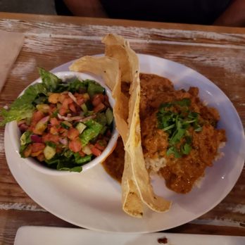 MeeT - Chikkin curry - Burgers Near Me - Vancouver, British Columbia MeeT - Chikkin curry - Burgers Near Me - Vancouver, British Columbia