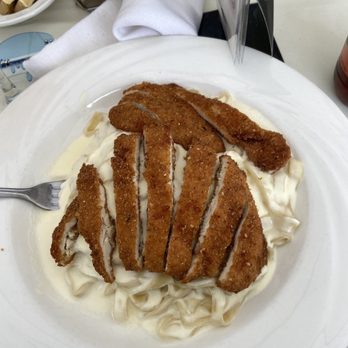 Mamma Rao's - Chicken Alfredo - Italian Near Me - Brooklyn, New York