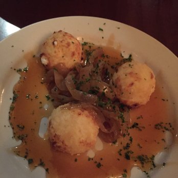 21 Steps Kitchen & Bar - Steakhouses Near Me - Whistler, British Columbia