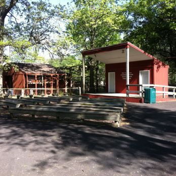 Henson Robinson Zoo - Zoos Near Me - Springfield, Illinois