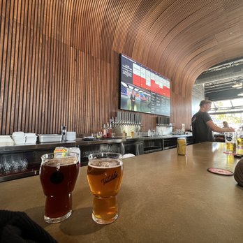 Validation Ale - Breweries Near Me - Santa Barbara, California