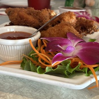Thai Taste 2 - Crisp fried wings with peanut dipping sauce. - Thai Near Me - Bonita, California