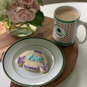 Mondelli's Bake Shop - Jockey Silks Sugar Cookie - Bakeries Near Me - Lexington, Kentucky