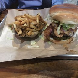 Hooties Burger Bar Near Me