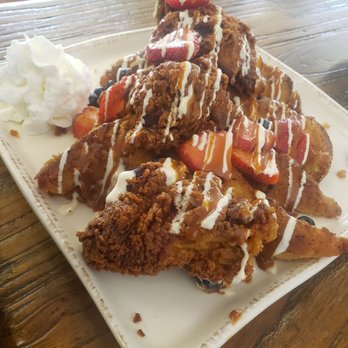 KitchenCray Cafe - Cheat Day French Toast and chicken! No syrup needed (unless you want diabetes) - Breakfast & Brunch Near Me - Lanham, Maryland