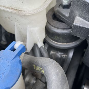 Van Nuys Kia - Empty coolant, bolts and screw missing. - Car Dealers Near Me - Van Nuys, California Van Nuys Kia - Empty coolant, bolts and screw missing. - Car Dealers Near Me - Van Nuys, California
