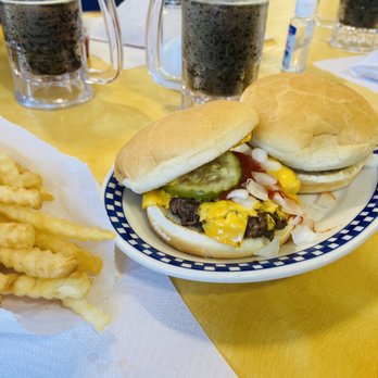 Kewpee Lunch - Cheeseburger, fries, and root beer - Fast Food Near Me - Racine, Wisconsin