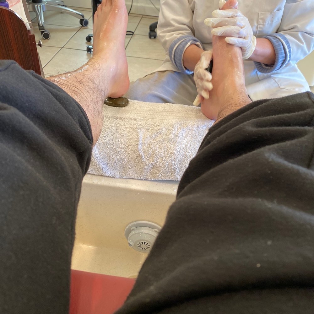 Leann's Nails - Pedicure - Nail Salons Near Me - Alameda, California