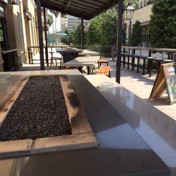 The Stave Bar - Pubs Near Me - Long Beach, California