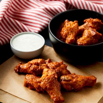 Simple Simon's Pizza - 5 Flavors of wings - Pizza Near Me - Eagle Lake, Texas Simple Simon's Pizza - 5 Flavors of wings - Pizza Near Me - Eagle Lake, Texas