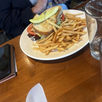 Marshside Restaurant - Turkey club sandwich - Seafood Near Me - East Dennis, Massachusetts