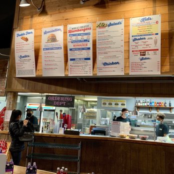 Fuddruckers - Kitchen and order bar - Burgers Near Me - Concord, California