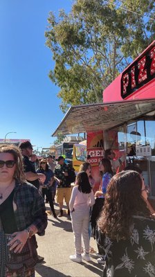 Angelenos' Wood Fired Pizza Catering by null