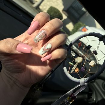 Apple Nail Salon - Done by Jessica 2.8.18 - Nail Salons Near Me - Cerritos, California