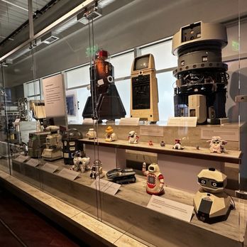 Computer History Museum - Museums Near Me - Mountain View, California