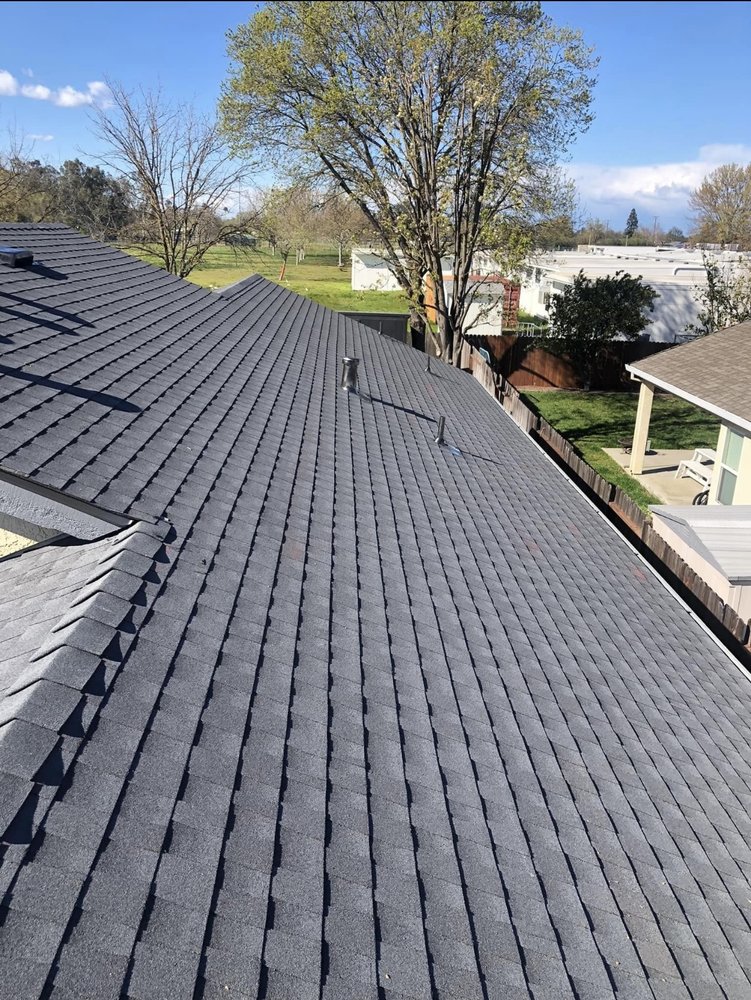 Slide of Rodriguez Roofing