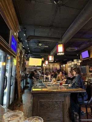 Three Blind Mice Irish Pub by null