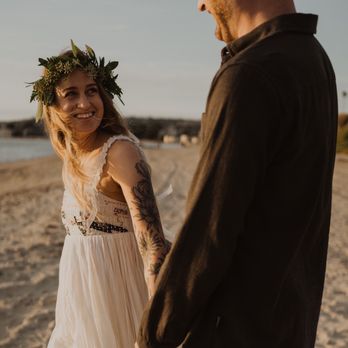 Petals By The Beach - Florists Near Me - San Diego, California