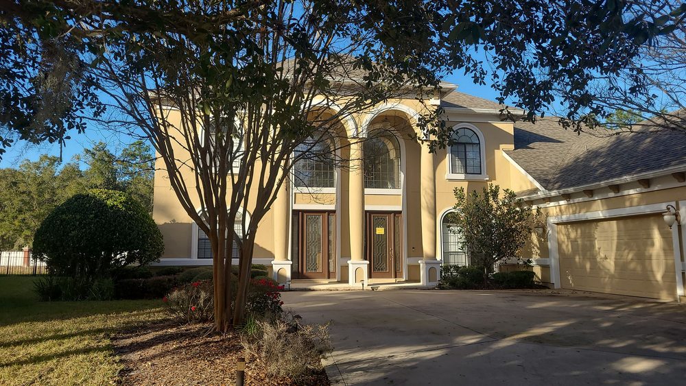 Slide of Quality Discount Roofing & Construction