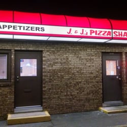 J & J's Pizza Shack - This is the front entrance to the Lake Station JJ's.