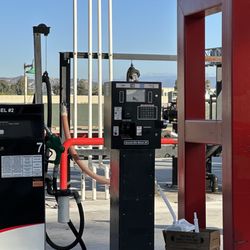 SC Fuels - Tiny kiosk to pay