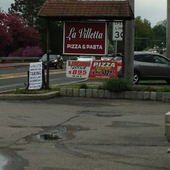 La Villetta Pizza & Pasta - Pizza restaurant in Mohegan Lake, NY