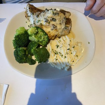 Bonefish Grill - Imperial Cod, garlic whipped potatoes and steamed broccoli - Seafood Near Me - Venice, Florida Bonefish Grill - Imperial Cod, garlic whipped potatoes and steamed broccoli - Seafood Near Me - Venice, Florida