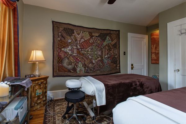 Blazing Lotus Healing House by null