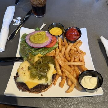 Yellow Brix Restaurant - Green chile cheeseburger - Seafood Near Me - Carlsbad, New Mexico Yellow Brix Restaurant - Green chile cheeseburger - Seafood Near Me - Carlsbad, New Mexico