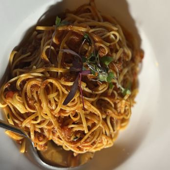 Mia Bella Restaurant - Short rib Linguini Bolognese - Mediterranean Near Me - Cleveland, Ohio Mia Bella Restaurant - Short rib Linguini Bolognese - Mediterranean Near Me - Cleveland, Ohio