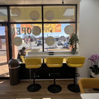 Tealux Cafe - Bubble Tea Near Me - Fredericksburg, Virginia
